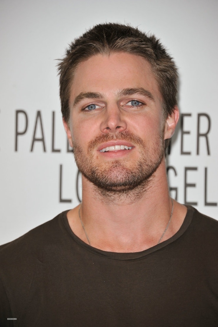 Stephen Amell