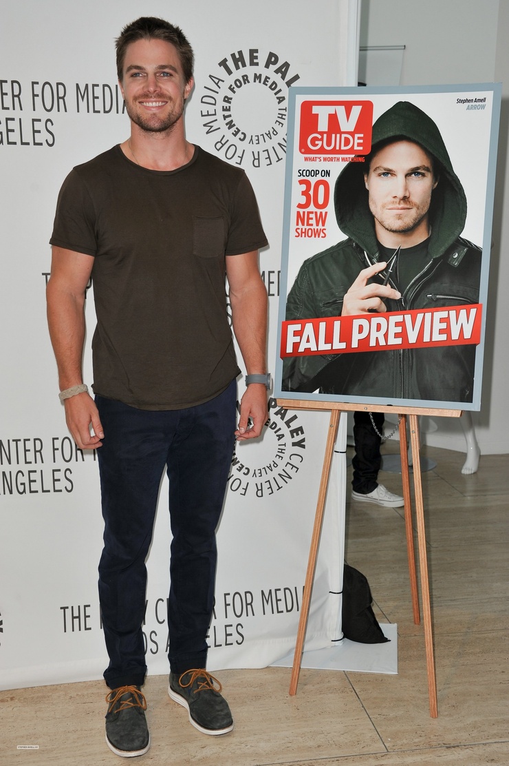 Stephen Amell