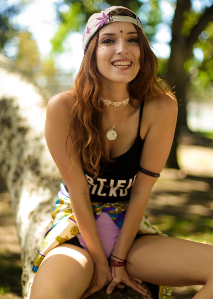 Dani Thorne Dani Thorne