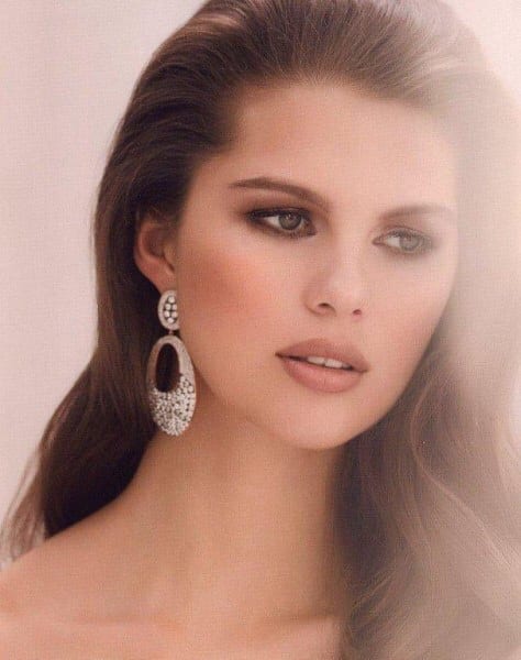 Alessandra Albrecht Alessandra Albrecht