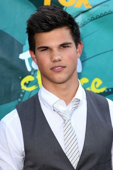 Taylor Lautner