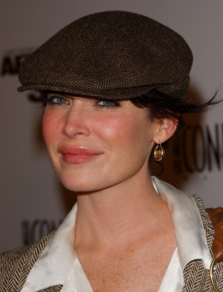 Lara Flynn Boyle
