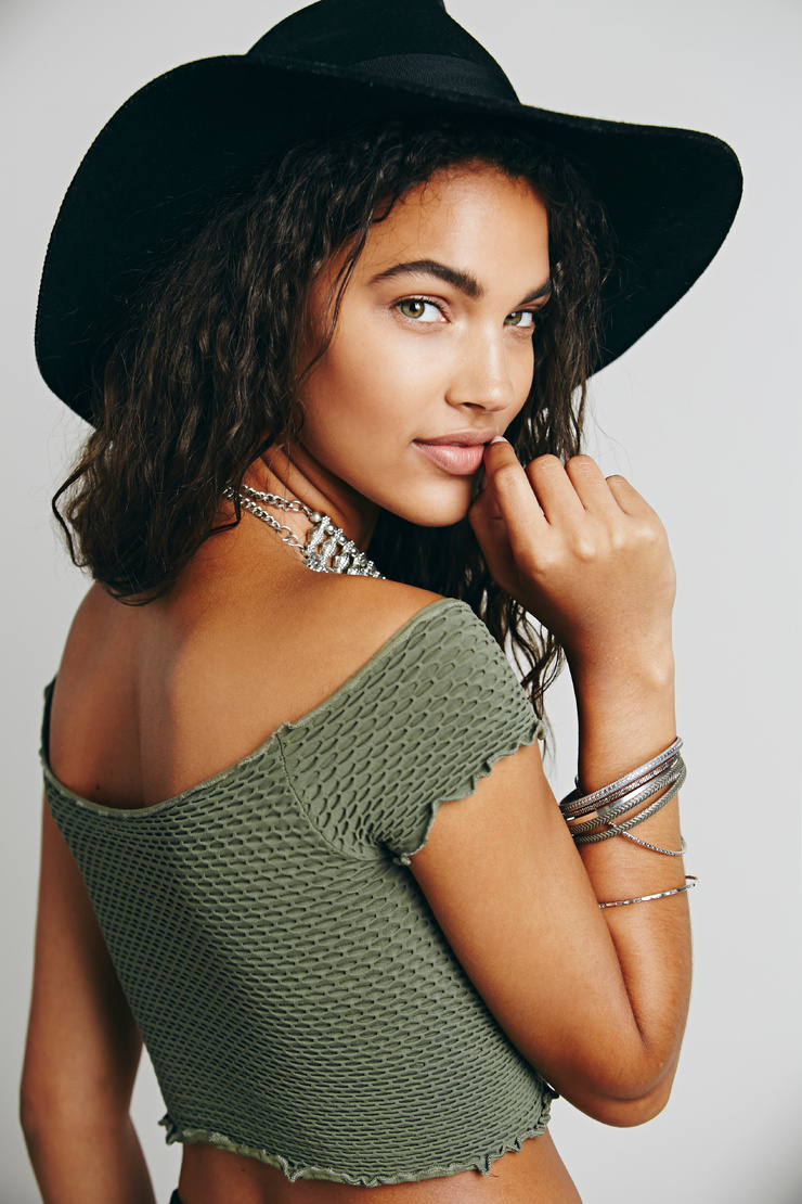 Jessica Strother Jessica Strother