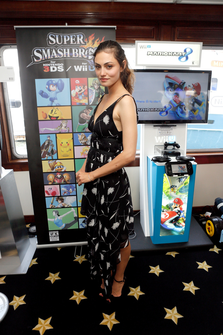 Phoebe Tonkin Phoebe Tonkin