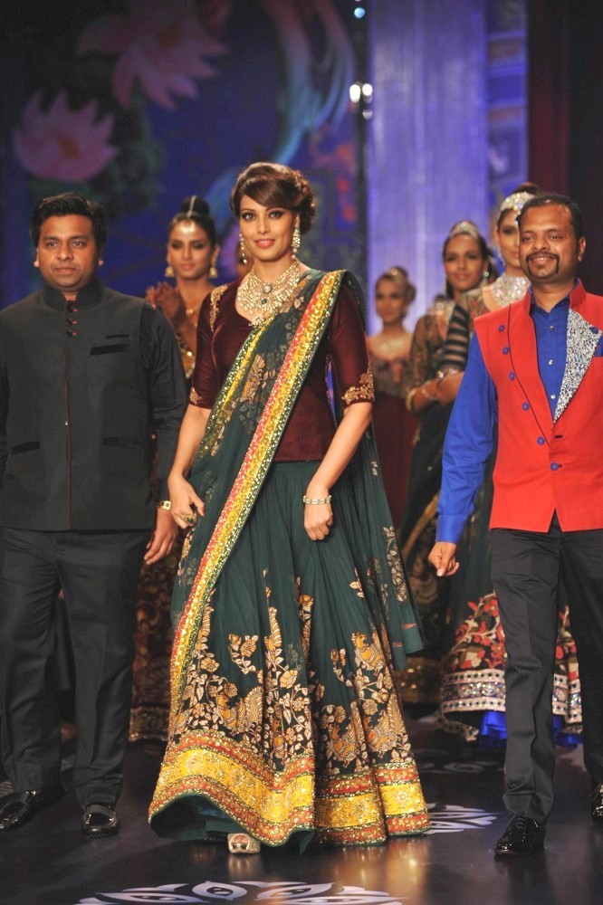 Bipasha Basu