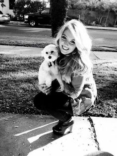 Chloe Agnew
