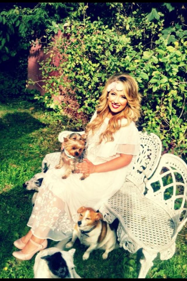 Chloe Agnew