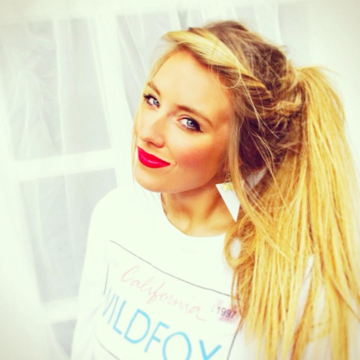 Chloe Agnew