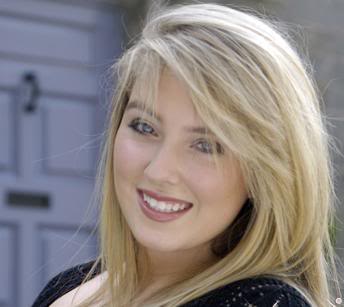 Chloe Agnew