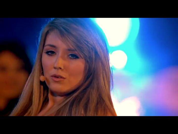 Chloe Agnew