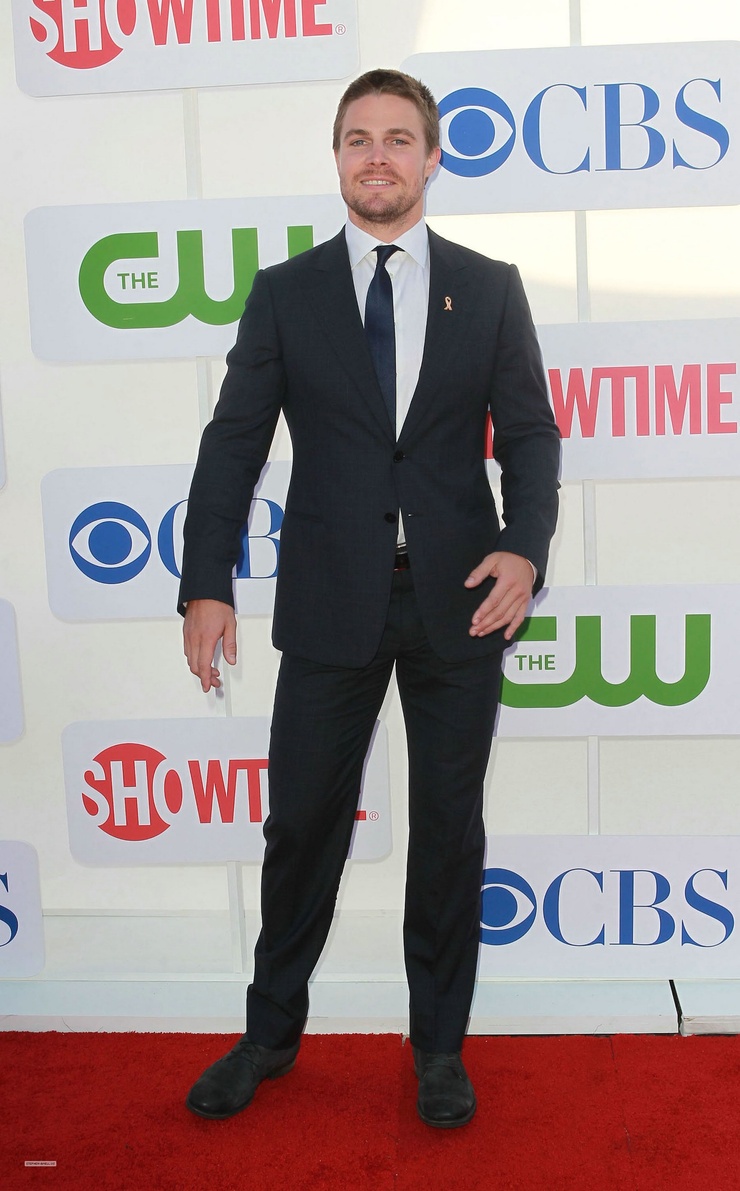 Stephen Amell