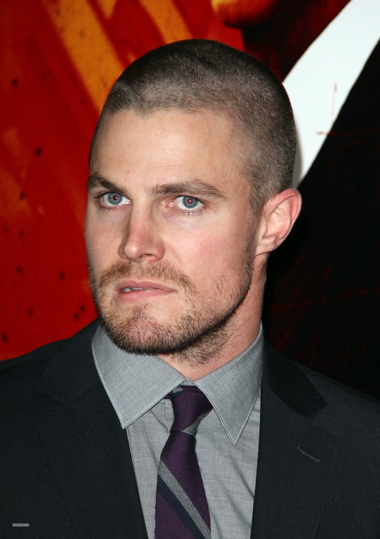 Stephen Amell