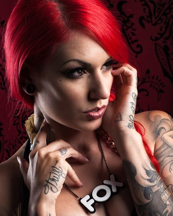 Cervena Fox