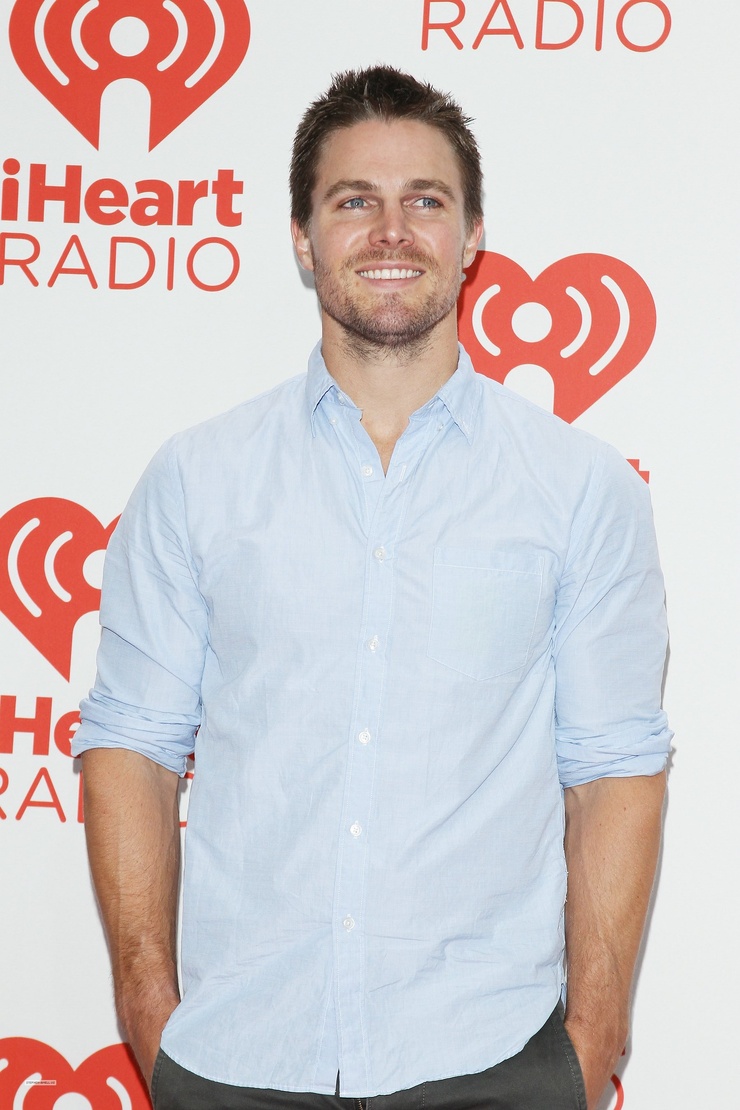 Stephen Amell