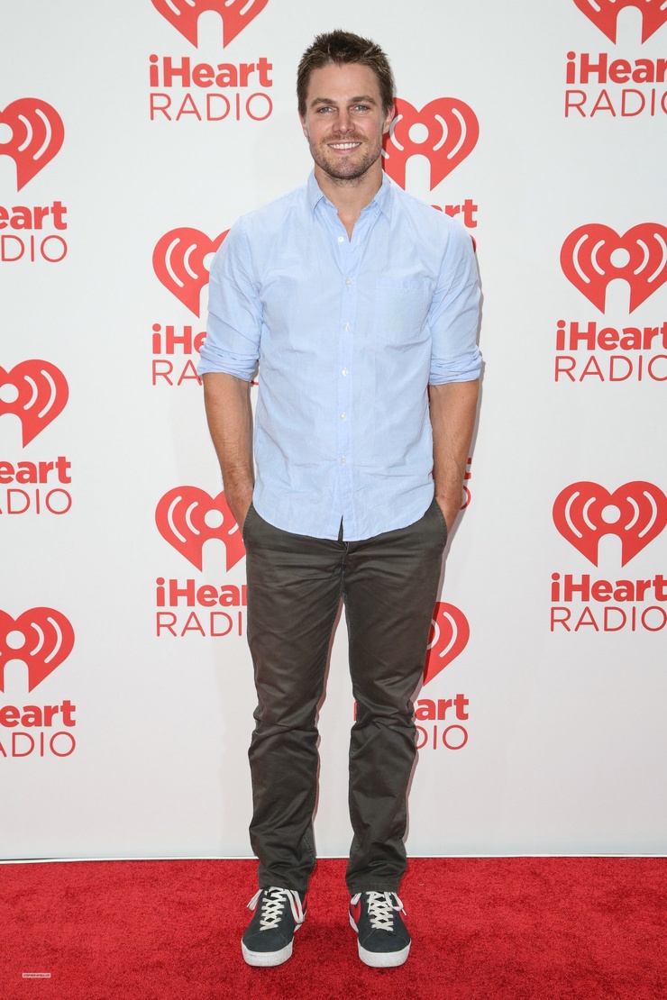 Stephen Amell