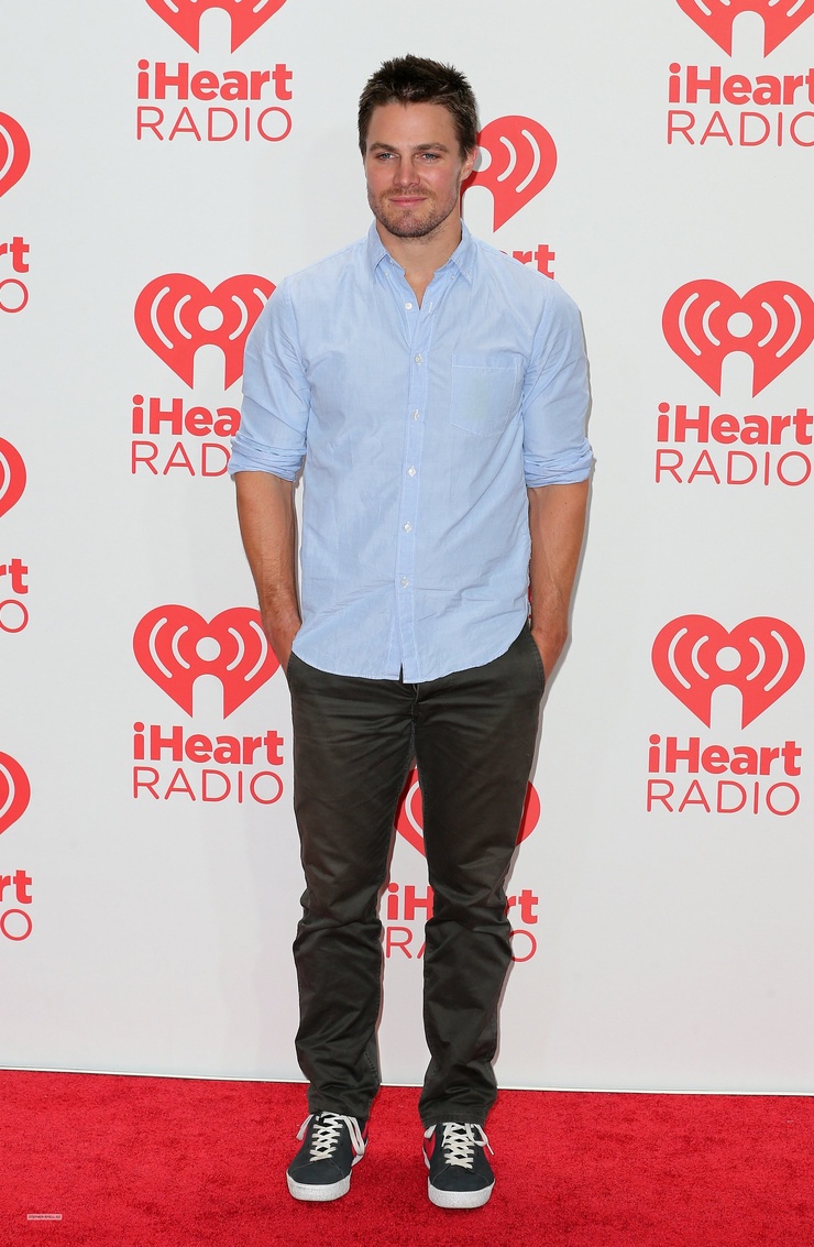 Stephen Amell