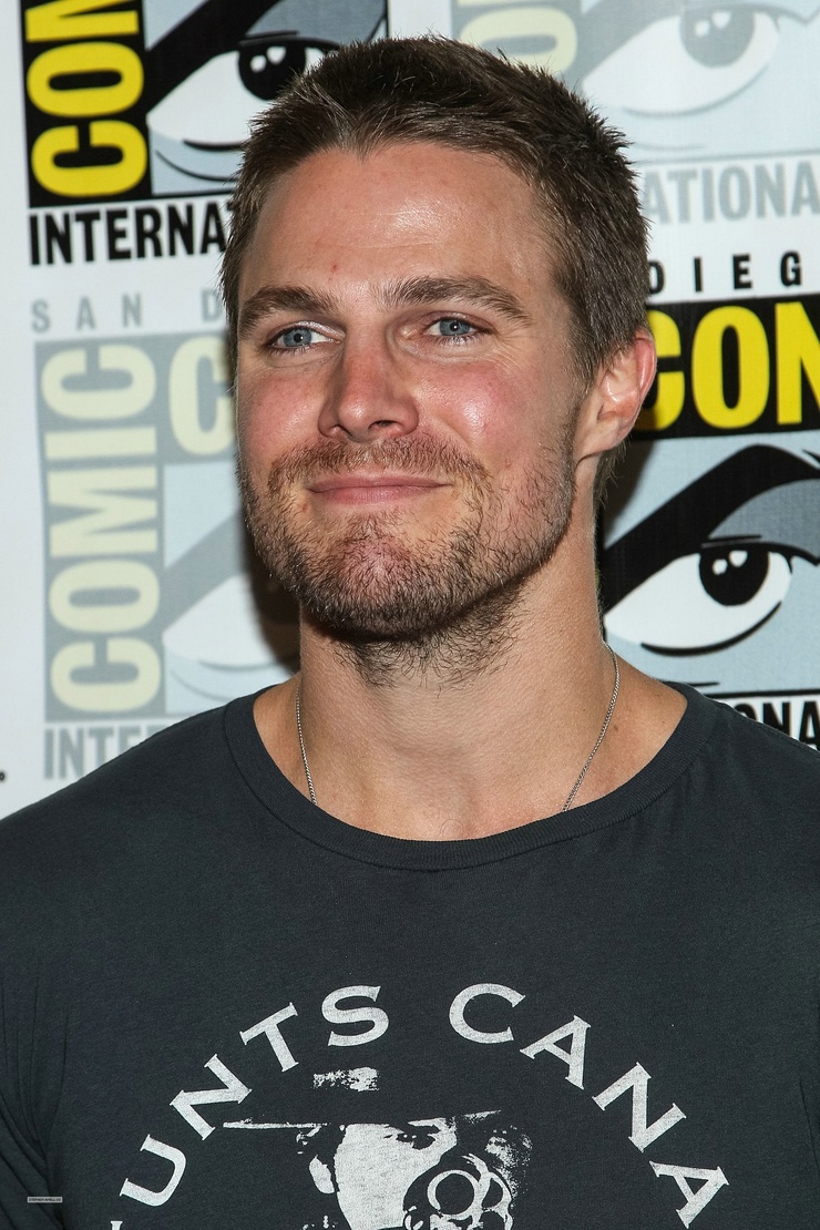 Stephen Amell