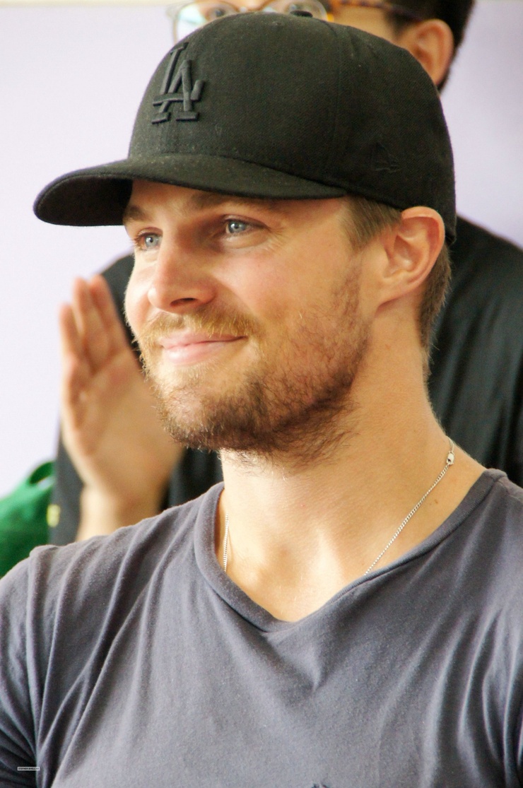 Stephen Amell