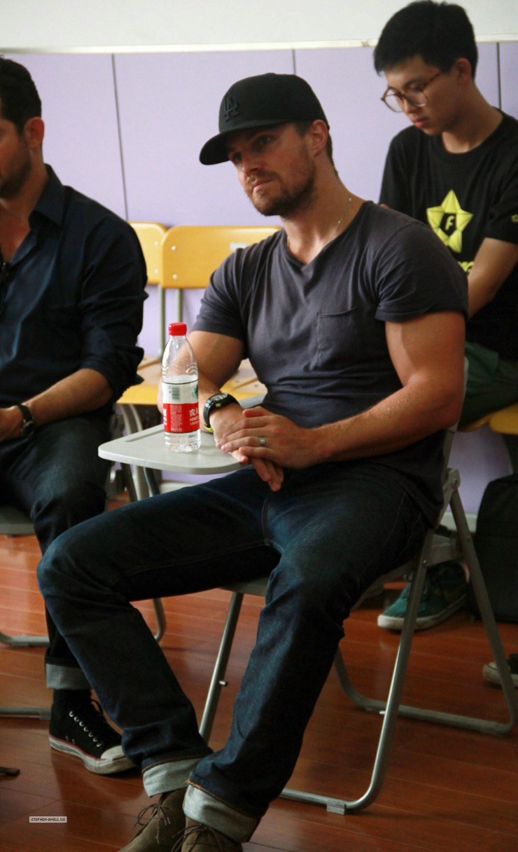 Stephen Amell