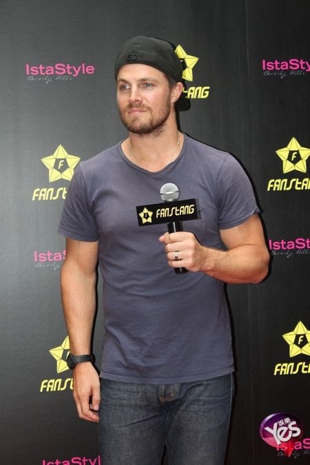 Stephen Amell