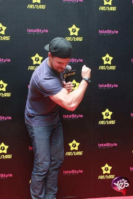 Stephen Amell