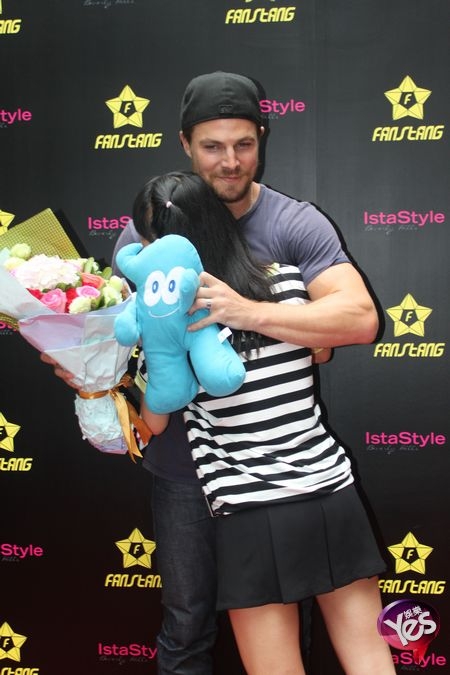 Stephen Amell