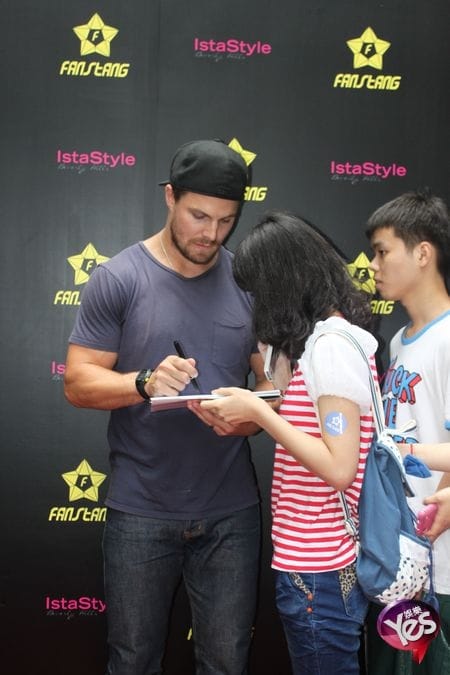 Stephen Amell