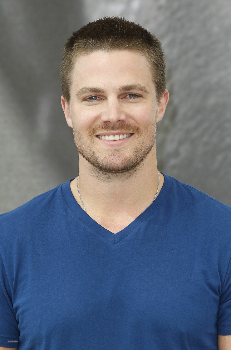 Stephen Amell