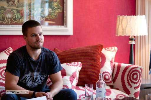 Stephen Amell
