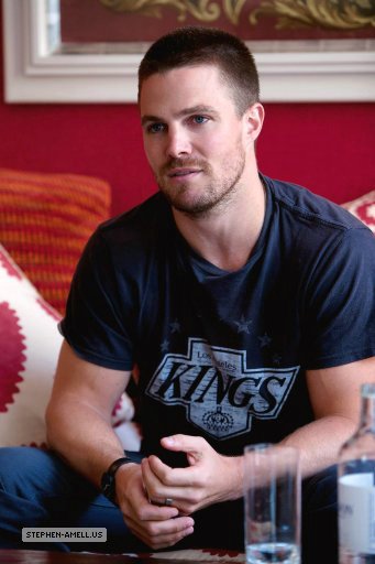 Stephen Amell