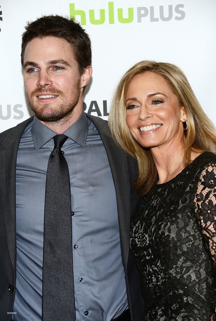 Stephen Amell