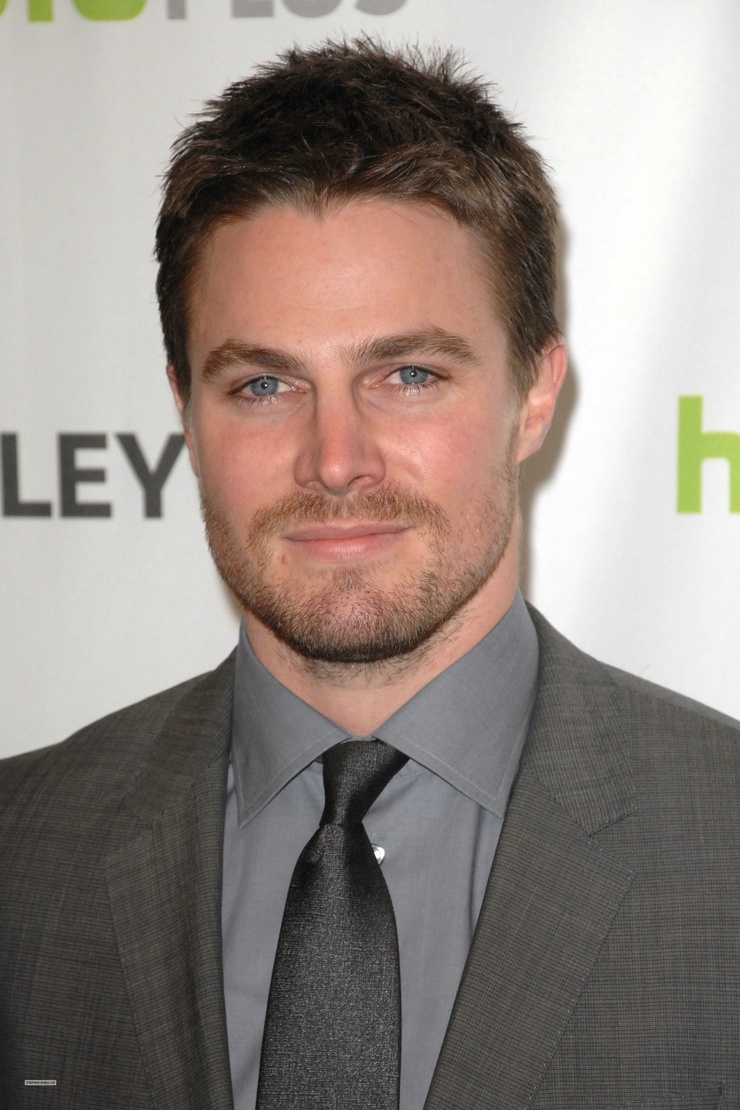 Stephen Amell
