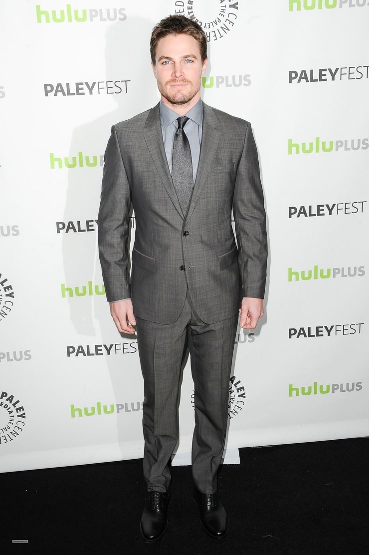 Stephen Amell