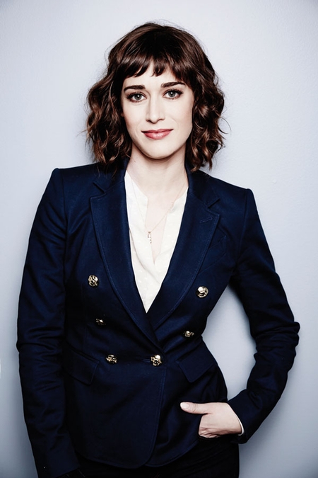 Lizzy Caplan Lizzy Caplan
