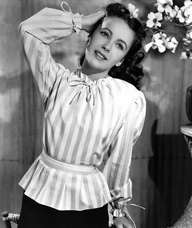Elizabeth Taylor Elizabeth Taylor