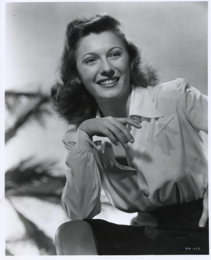 Annelle Hayes Annelle Hayes