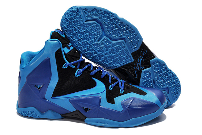 Nike Lebron James XI Sneakers In Royal Blue Black Colorways