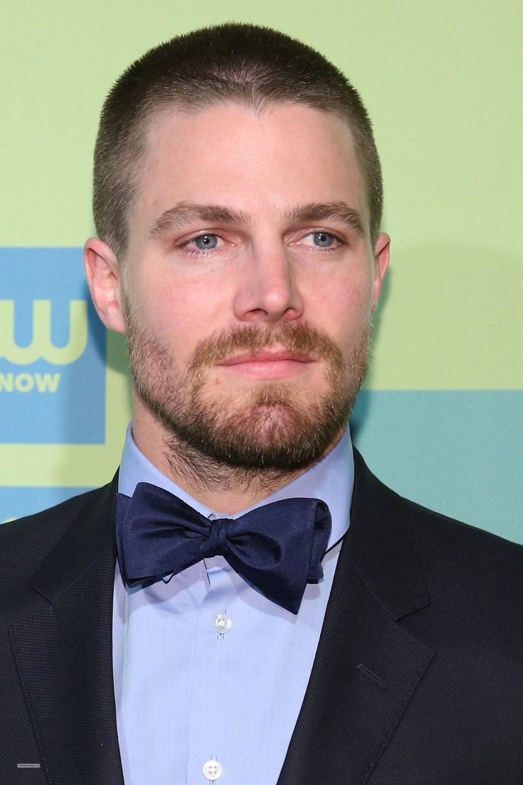 Image of Stephen Amell