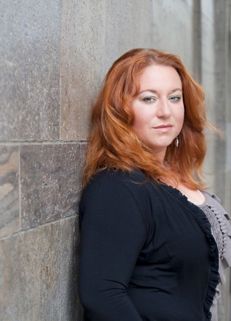 Rebecca Siemoneit-Barum