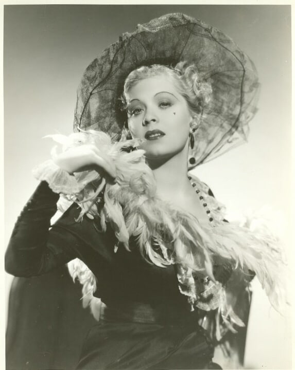 Dorothy Dell