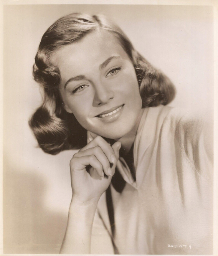 Bundle of Joy                                  (1956)