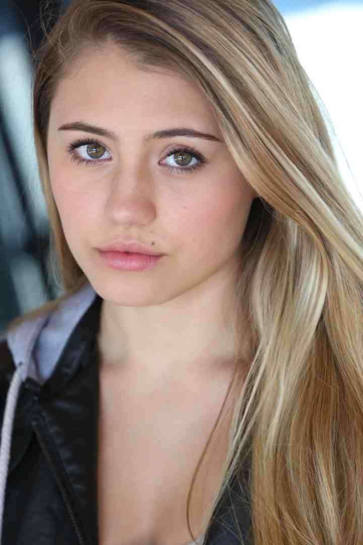 Picture Of Lia Marie Johnson