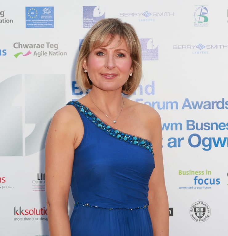 Sian Lloyd news girl