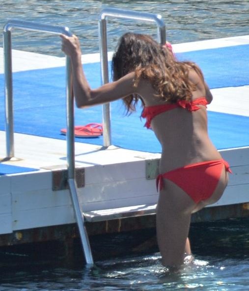 Hande Subasi Hande Subasi