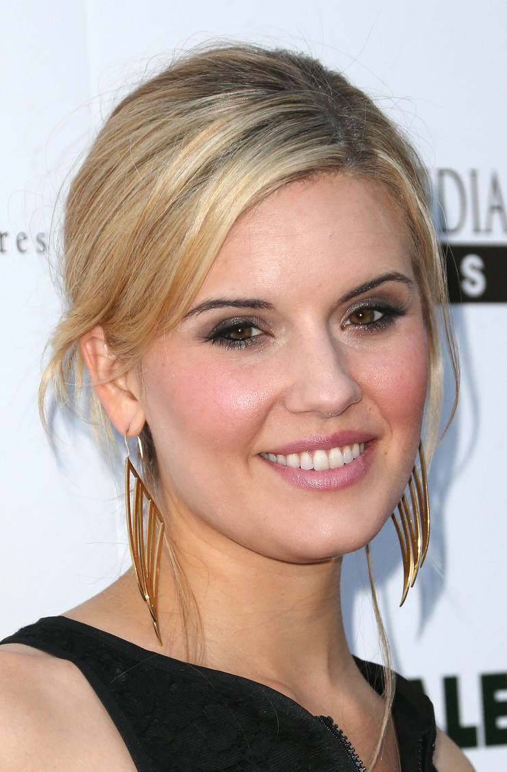 Maggie Grace