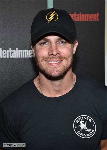 Stephen Amell