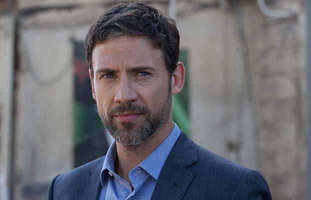 Picture of Adam Rayner