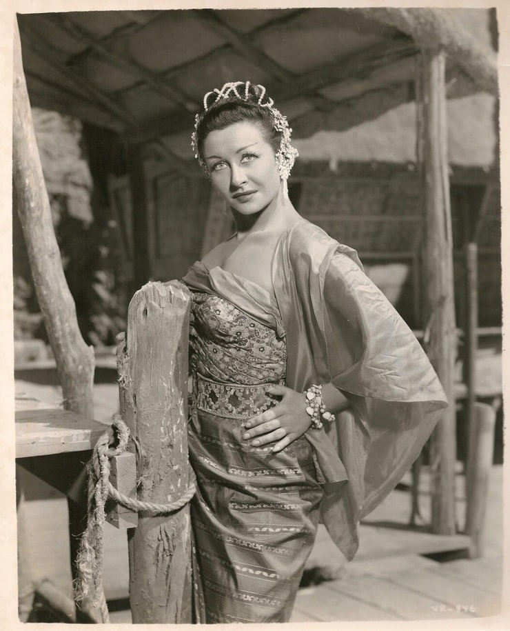 Vera Ralston