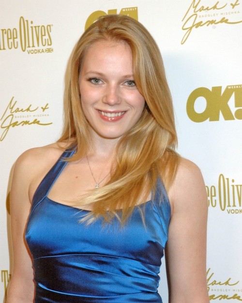 Emma Bell