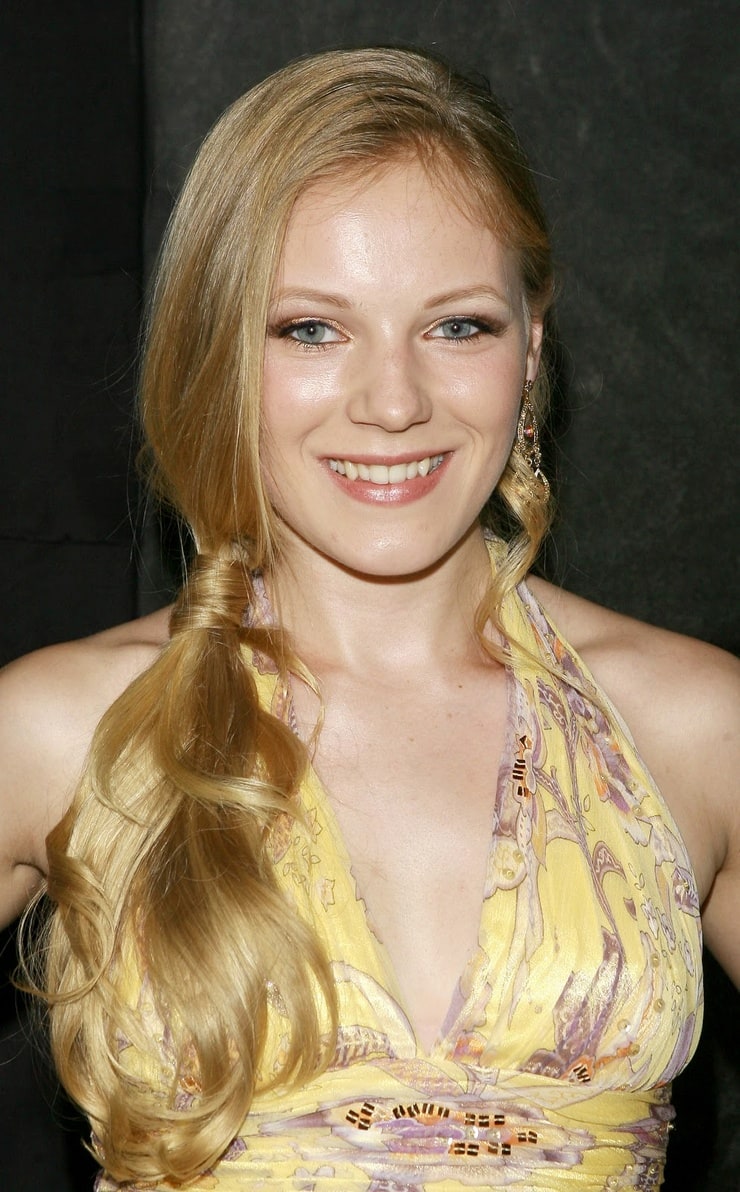 Emma Bell